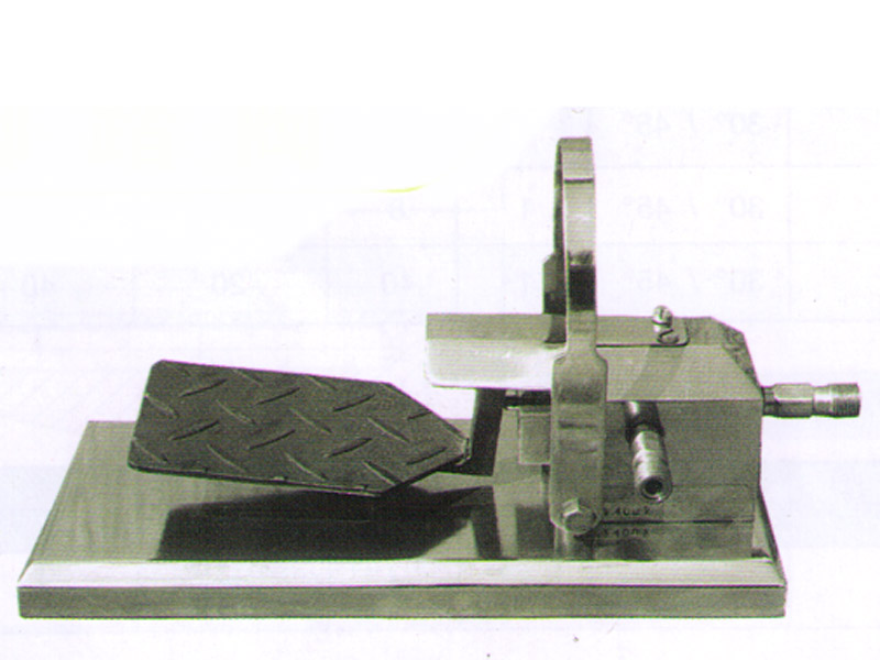 普通溢流型脚踏阀